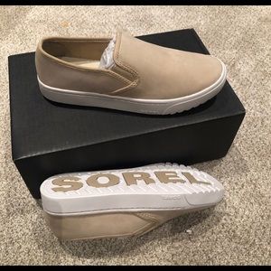 SOREL campsneak slip on waterproof NIB!!